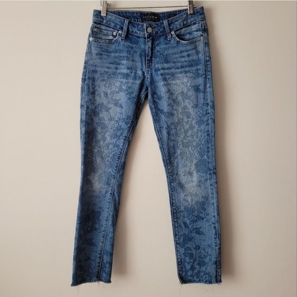 LUCKY Brand Lolita Mid Rise Skinny Jeans All Over Floral Acid Wash Size 2 / 26 - Picture 12 of 13
